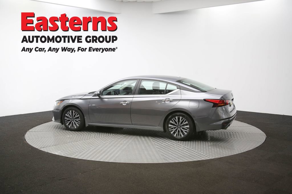 Used 2024 Nissan Altima 2.5 SV w/ SV Premium Package image 60