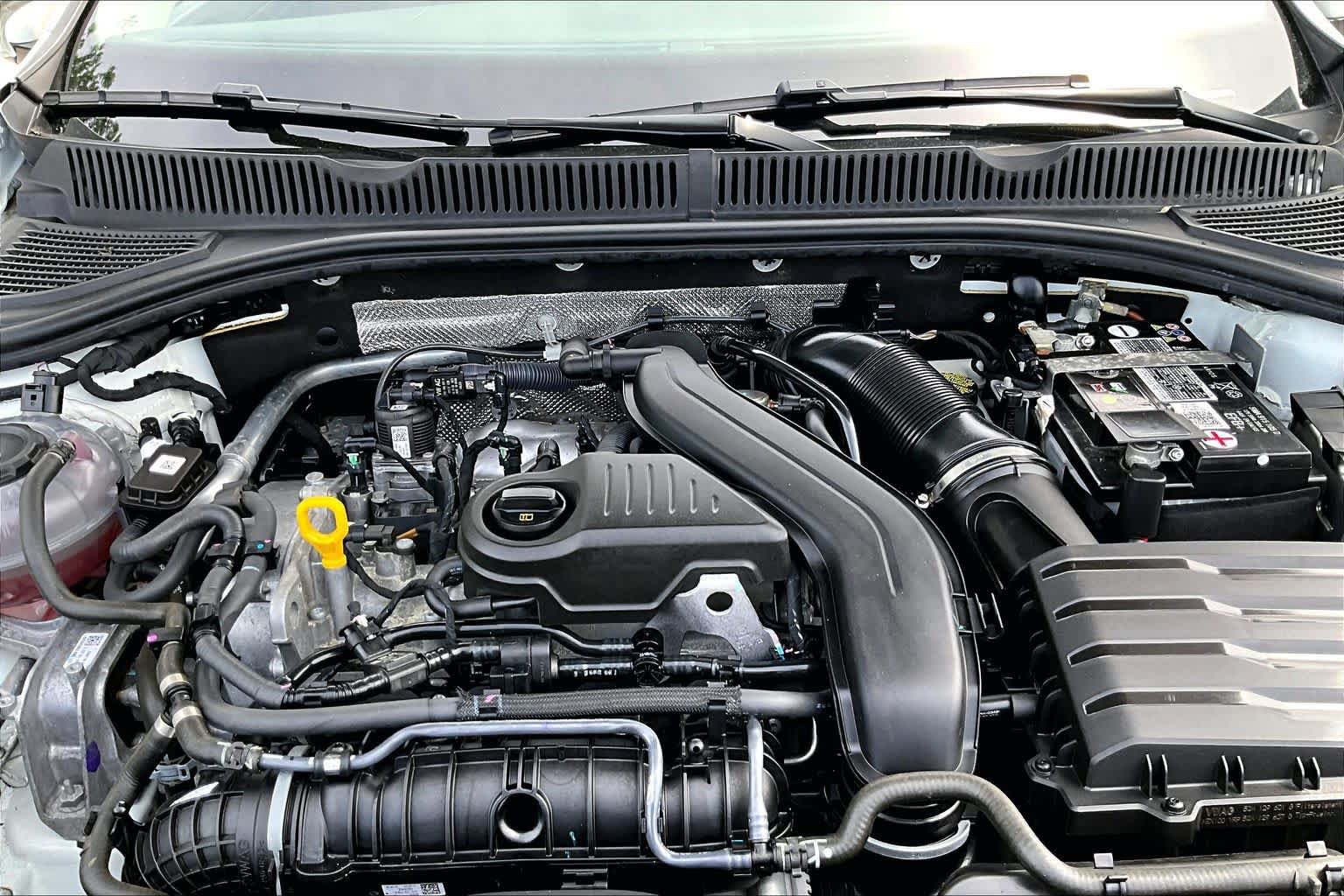 Used 2023 Volkswagen Jetta SE FWD image 32