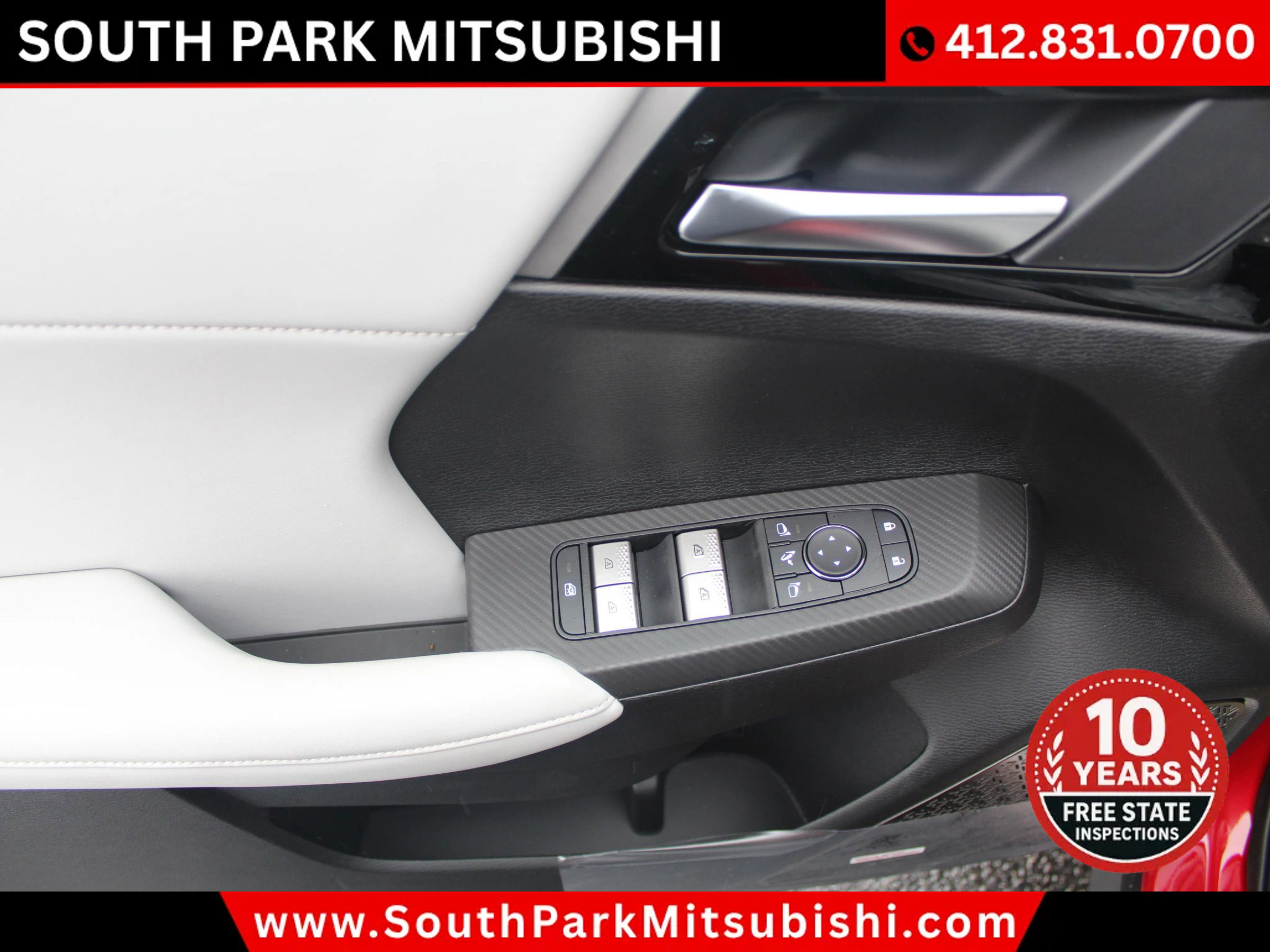 New 2025 Mitsubishi Outlander SE image 16