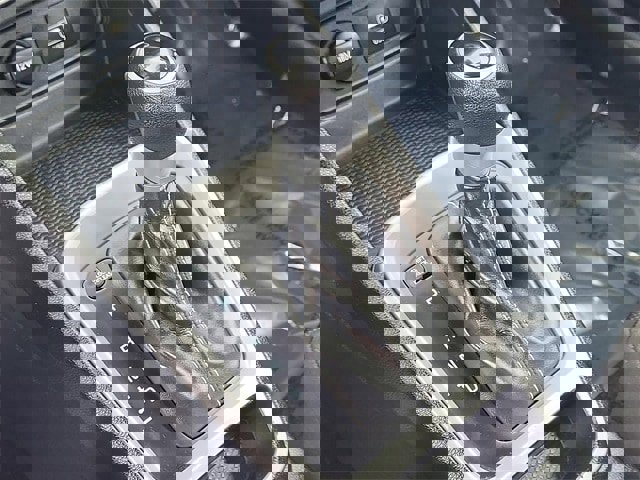 Used 2021 Hyundai Venue SE image 18