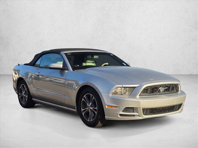 Used 2014 Ford Mustang Premium image 3