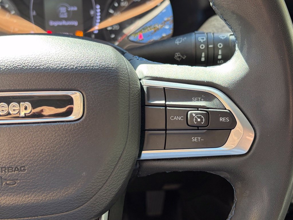 Used 2022 Jeep Compass Latitude AWD/4WD image 16