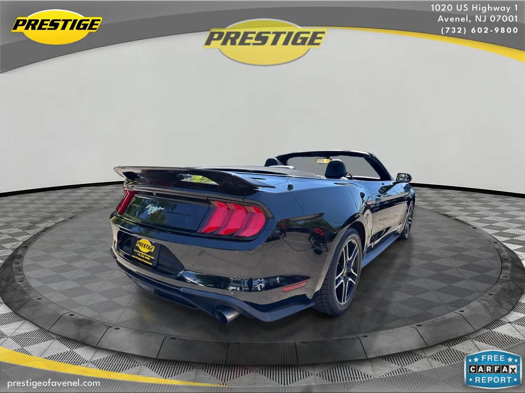 Used 2019 Ford Mustang Premium RWD image 5