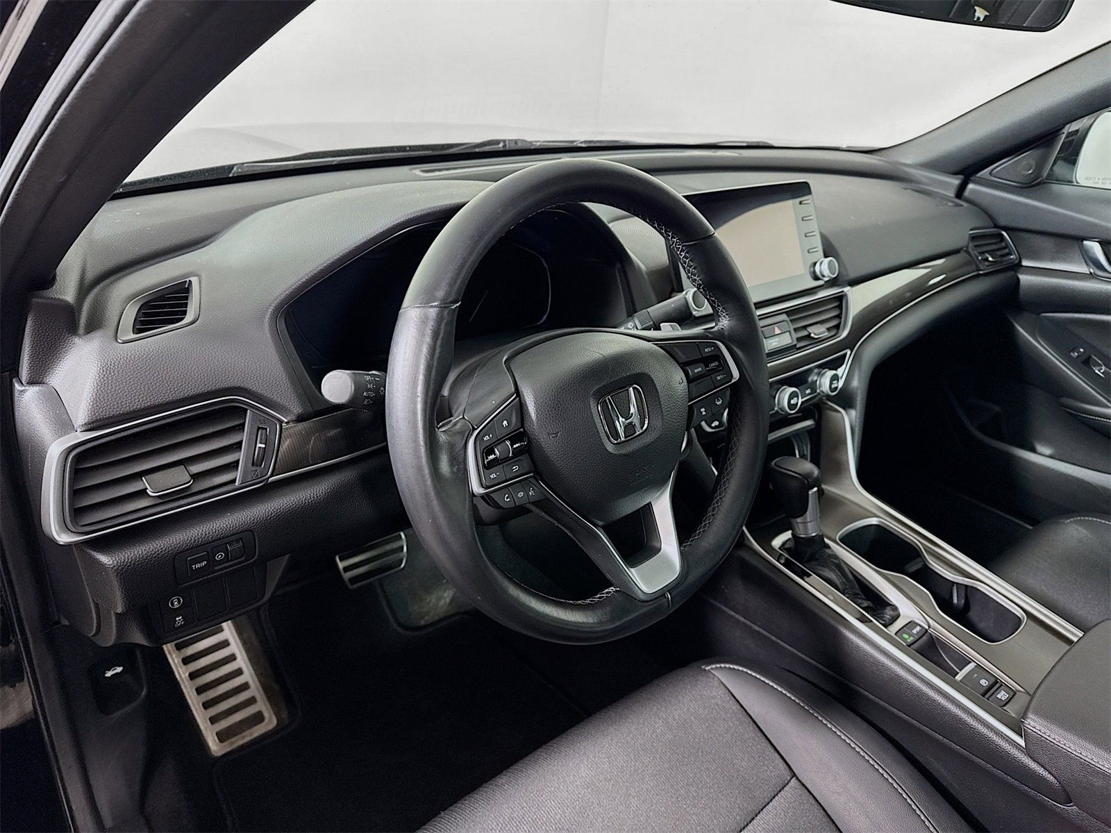 Used 2020 Honda Accord Sport image 7