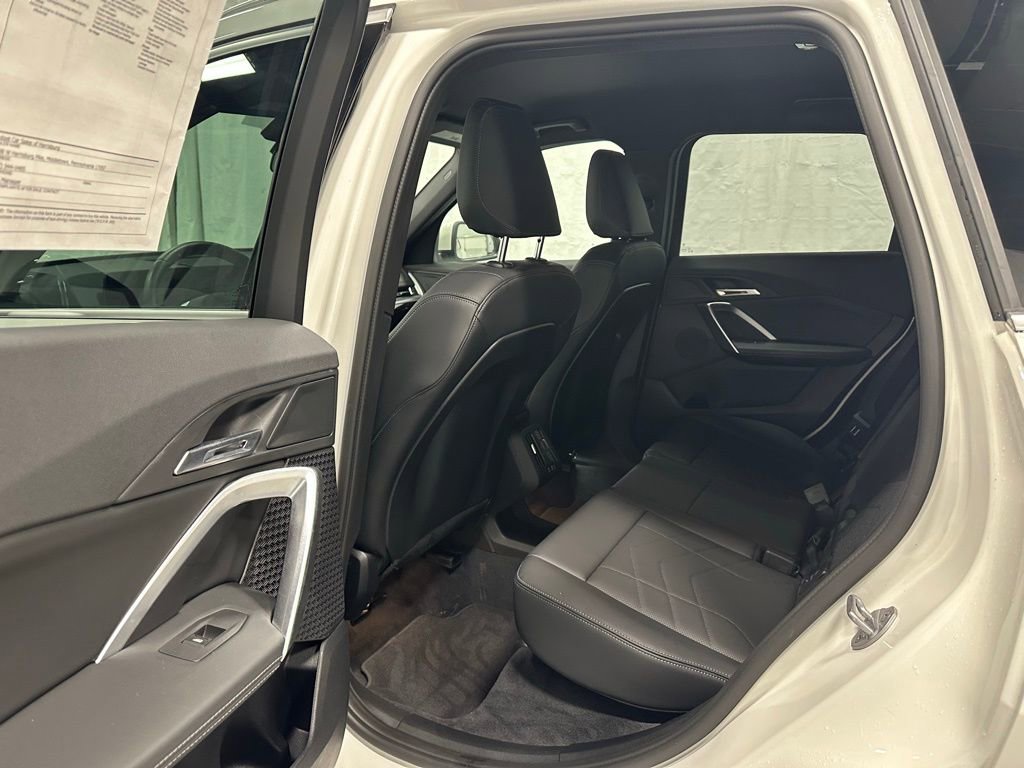 Used 2025 BMW X1 xDrive28i image 40