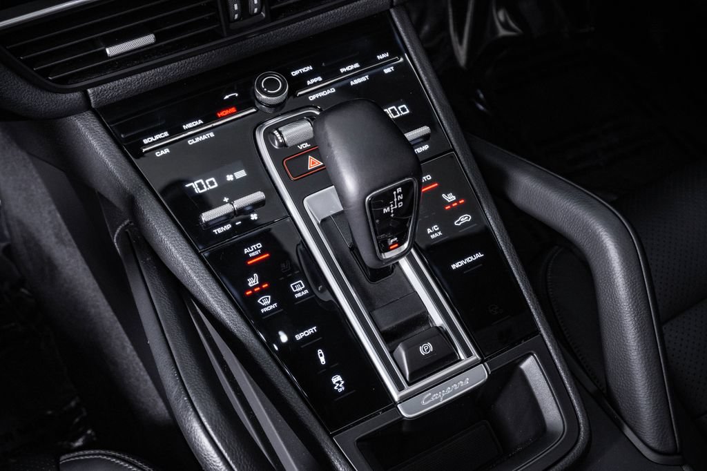 Used 2019 Porsche Cayenne S AWD/4WD image 23