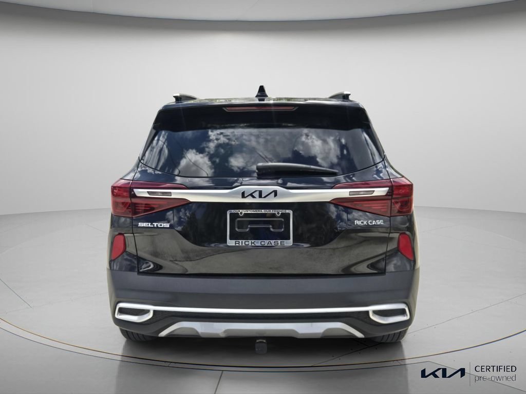 Certified 2023 Kia Seltos S w/ Navigation Package FWD image 6