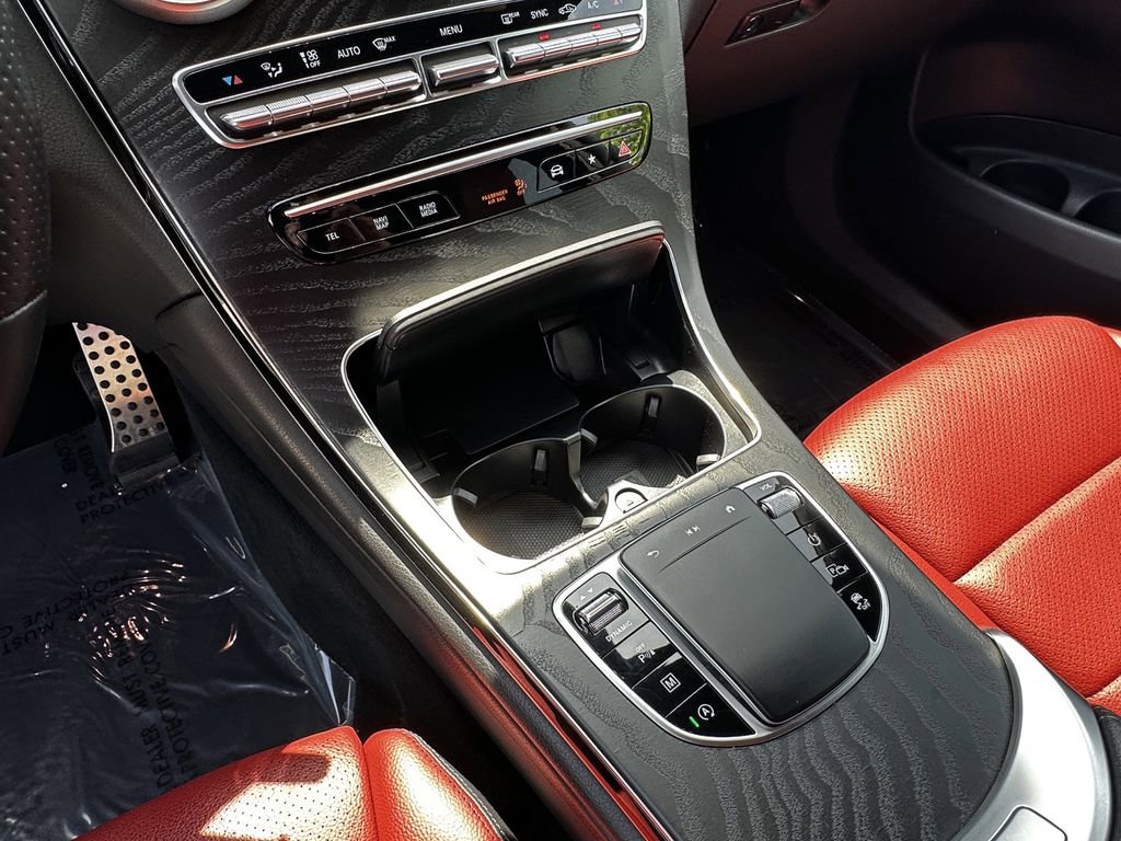 Certified 2022 Mercedes-Benz GLC 300 image 32