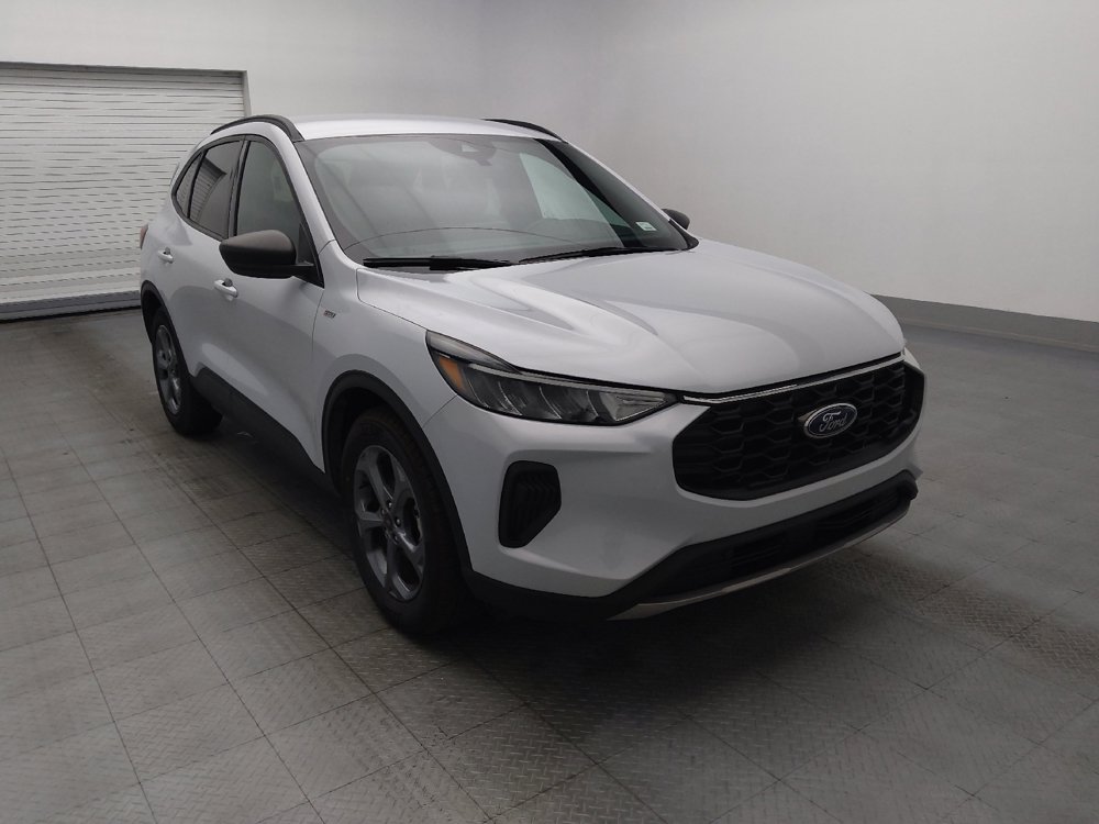 Used 2025 Ford Escape ST-Line FWD image 13