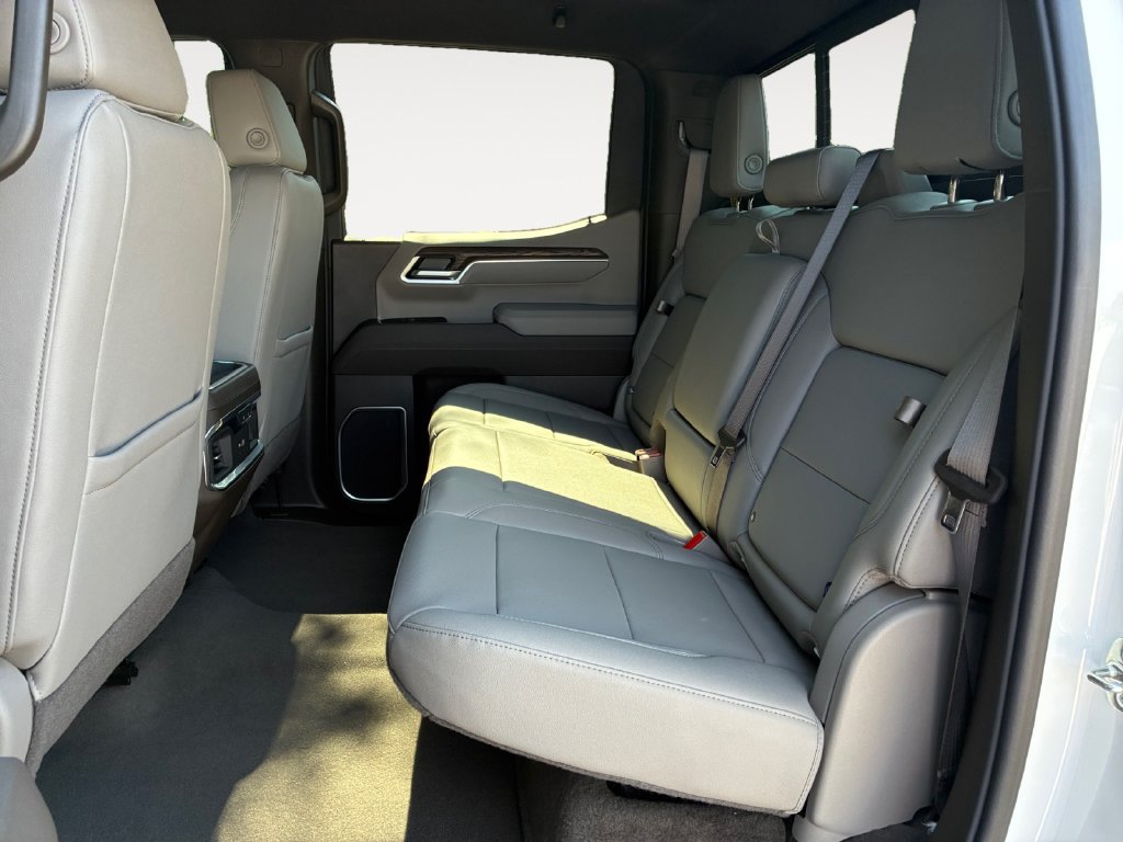 New 2026 GMC Sierra 1500 SLT w/ SLT Premium Plus Package AWD/4WD image 13