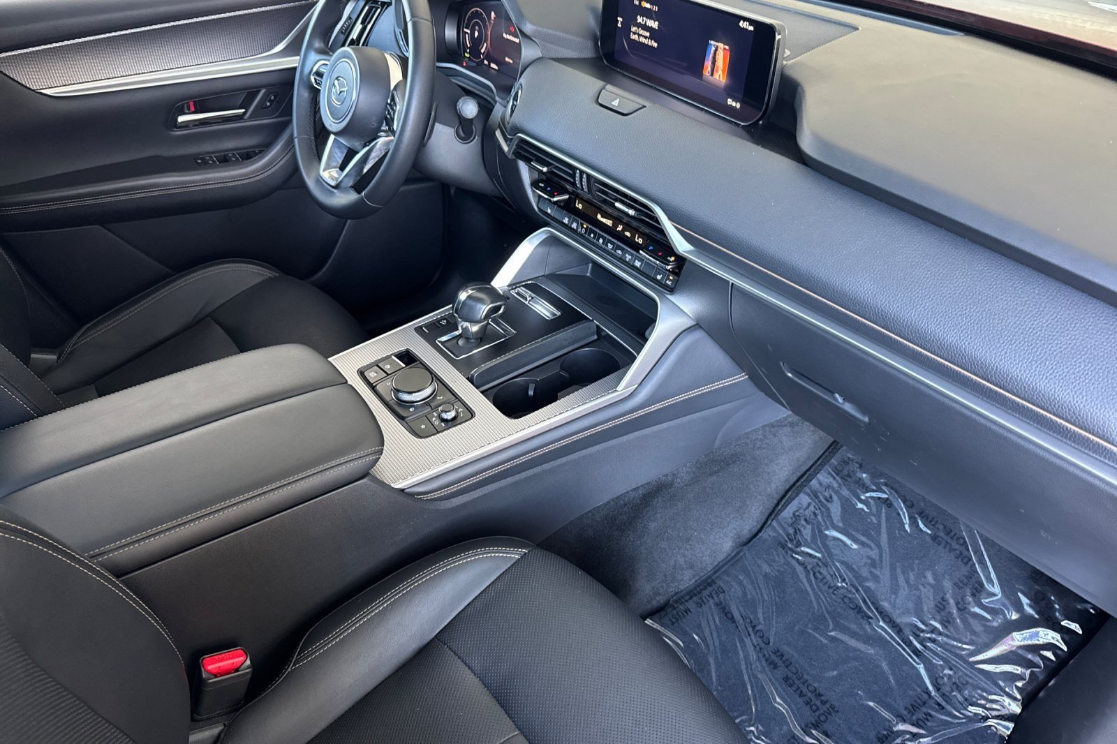 Used 2024 MAZDA CX-90 Plug-In Hybrid w/ Premium Pkg AWD/4WD image 16