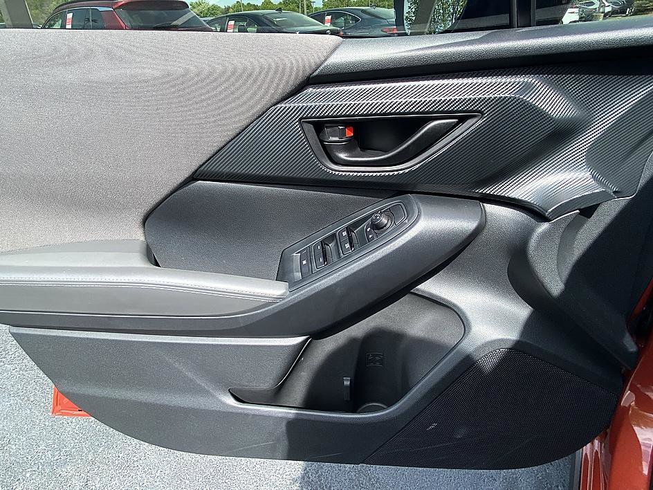 Used 2025 Subaru Crosstrek 2.0i Premium w/ Convenience Package #2 image 9