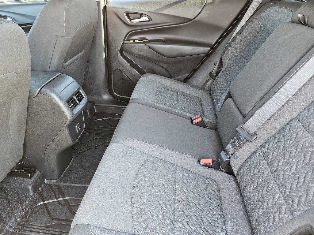 Used 2023 Chevrolet Equinox LT image 34
