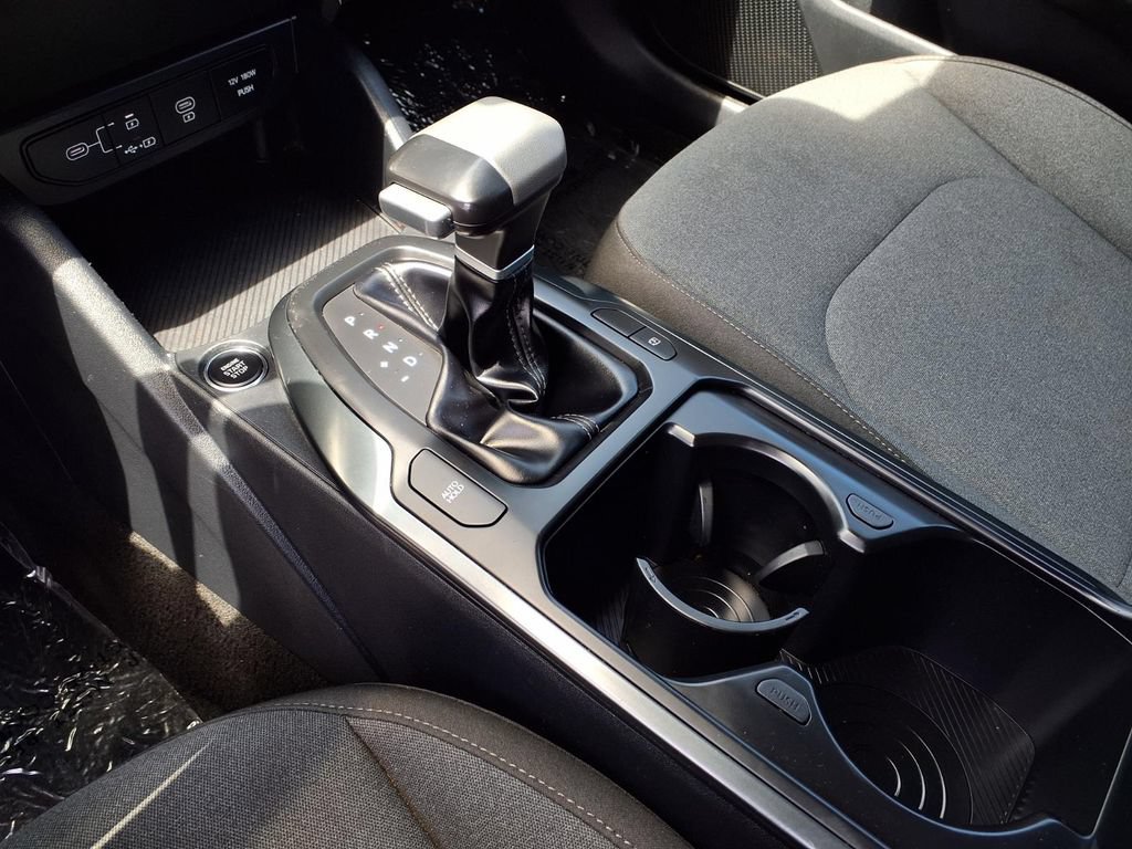 Certified 2025 Kia K4 FWD image 11