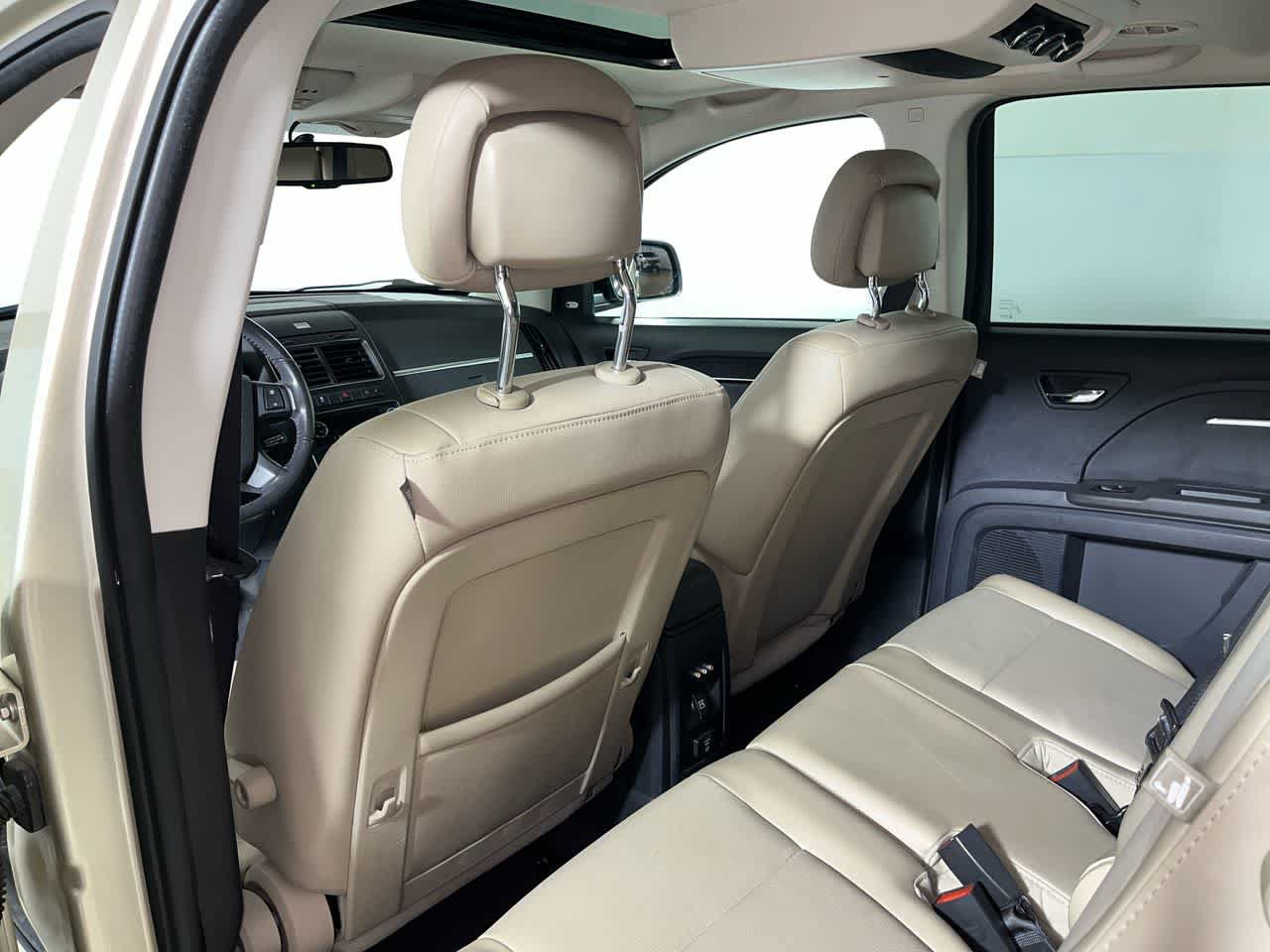 Used 2010 Dodge Journey R/T w/ Flexible Seating Group FWD image 25