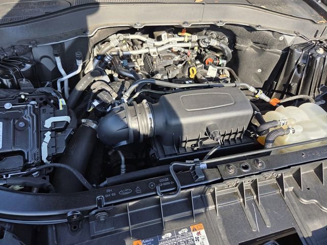 Certified 2022 Ford Explorer XLT w/ Equipment Group 202A image 20