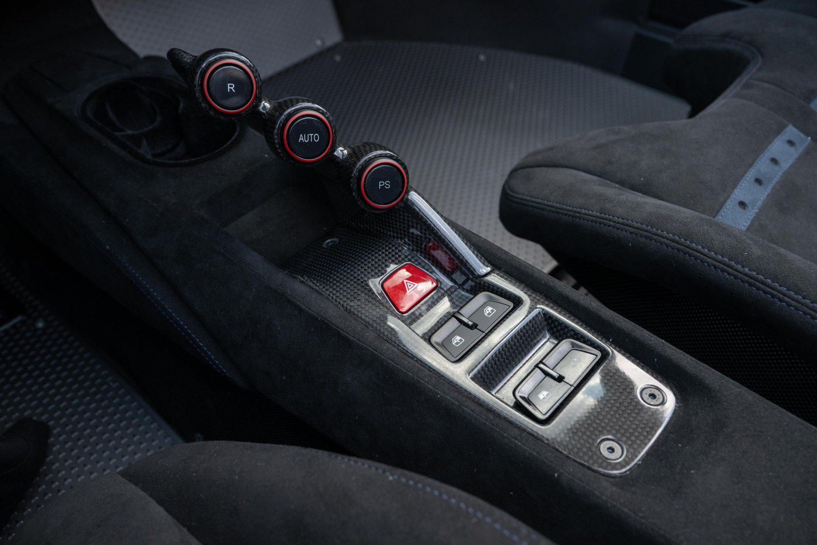 Used 2020 Ferrari 488 Pista Spider RWD image 52