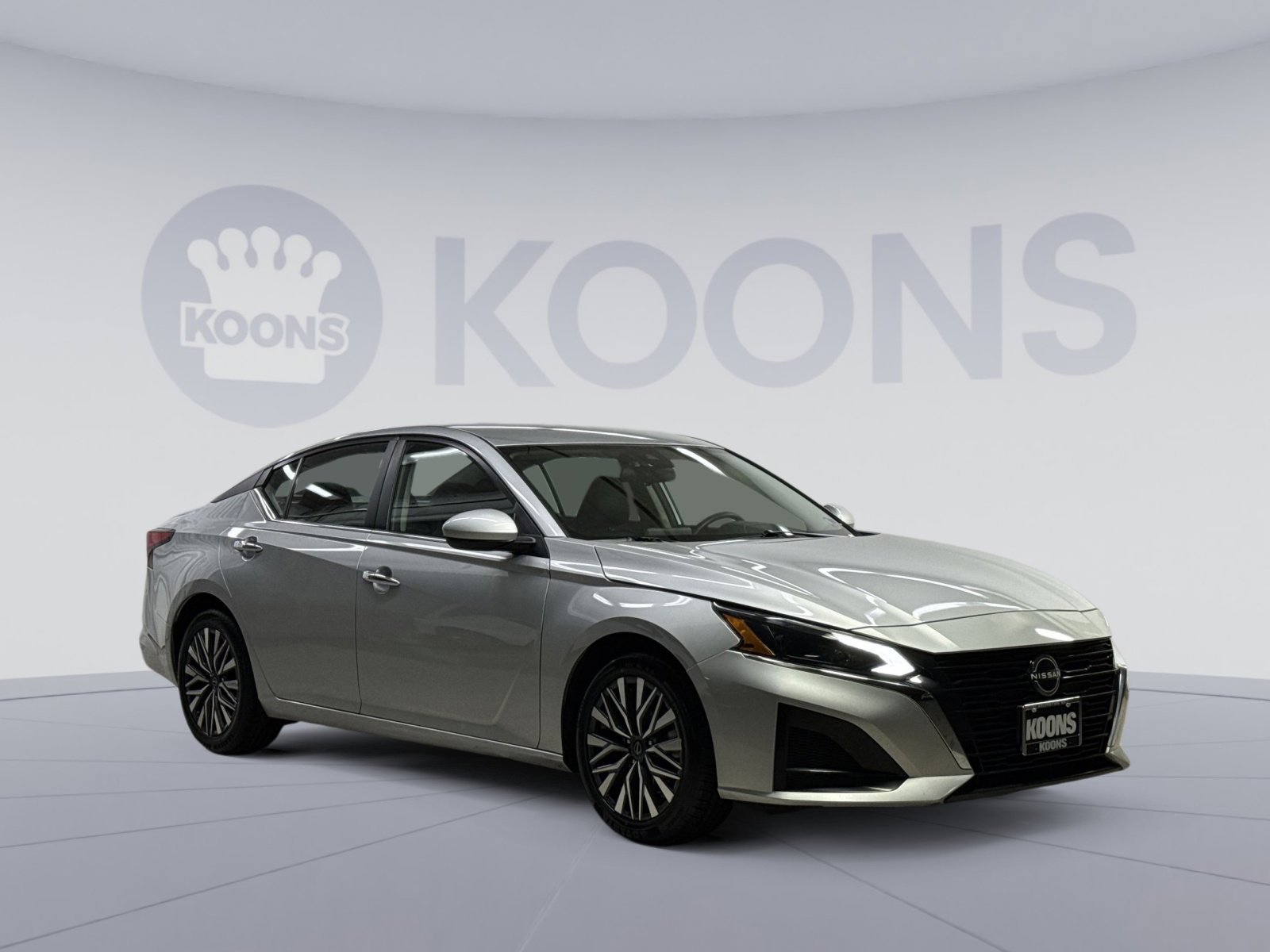 Used 2023 Nissan Altima 2.5 SV FWD image 22