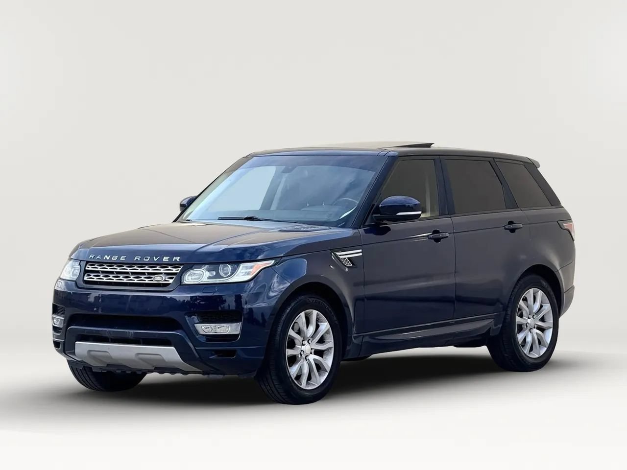 Used 2015 Land Rover Range Rover Sport HSE AWD/4WD image 3
