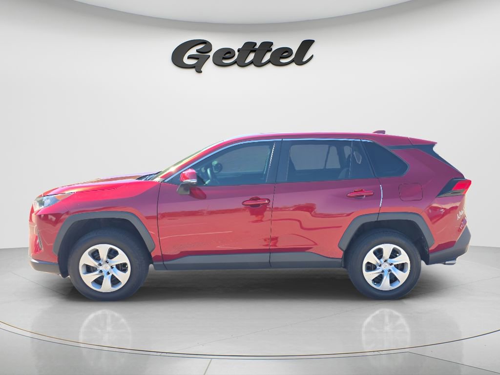 Certified 2022 Toyota RAV4 LE FWD image 8