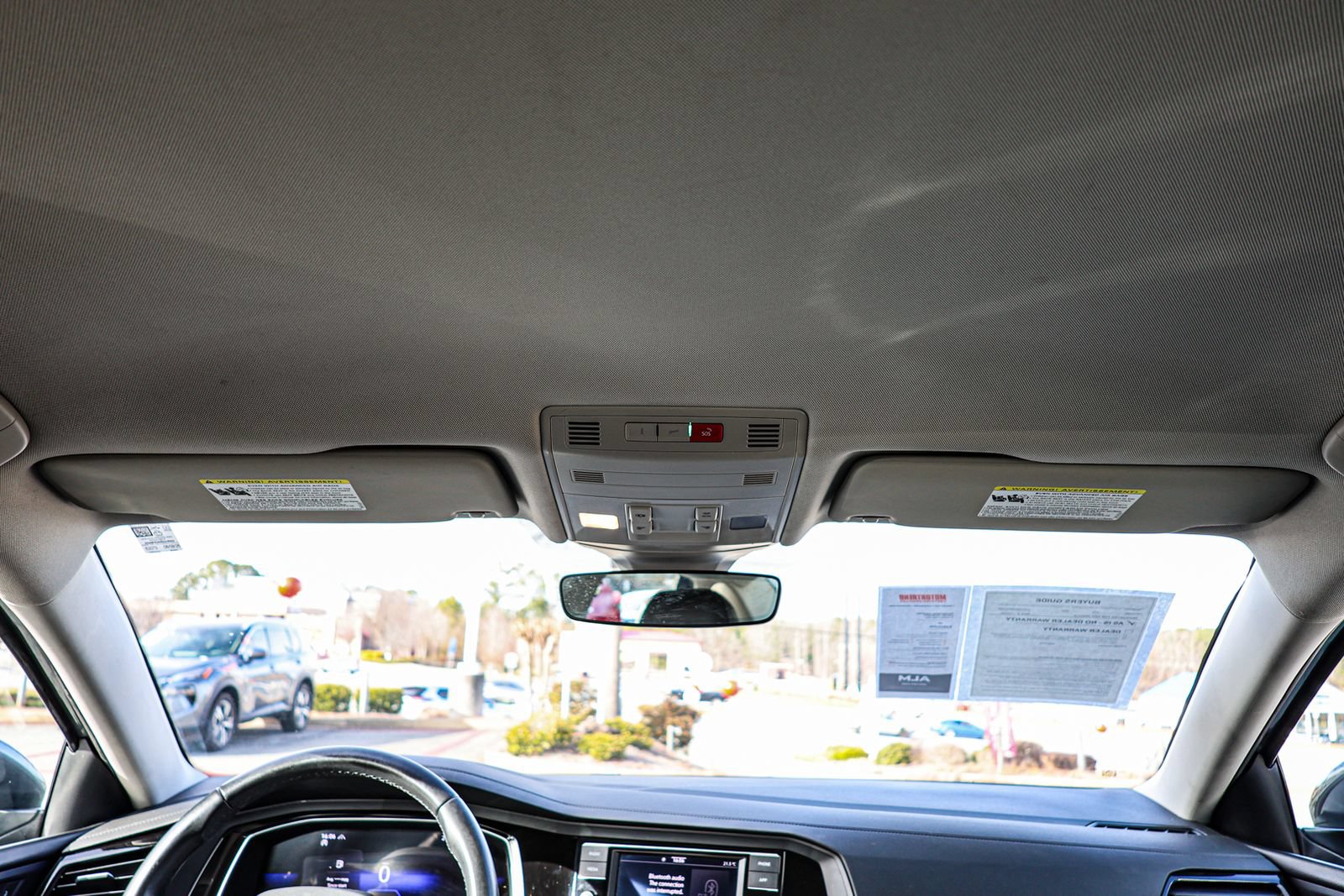 Used 2024 Volkswagen Jetta SE FWD image 46