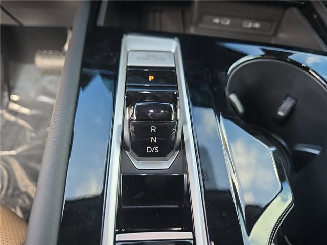 New 2026 Volkswagen Atlas Cross Sport SE FWD image 22