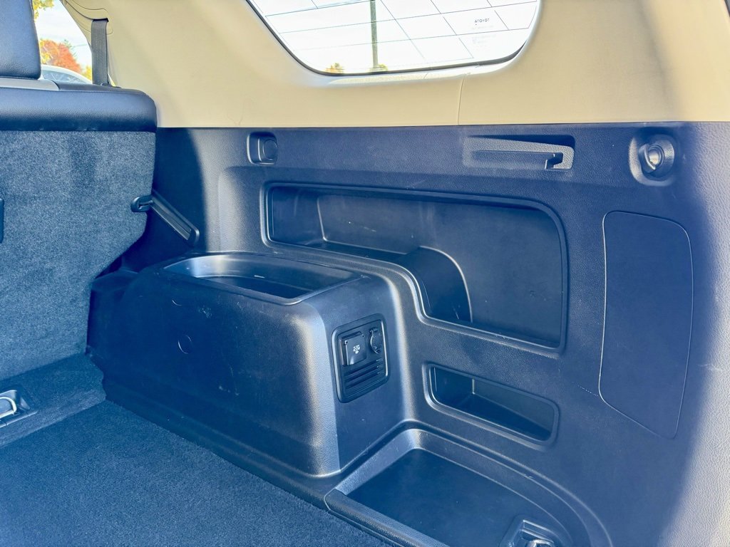 Used 2017 Toyota 4Runner SR5 Premium image 15