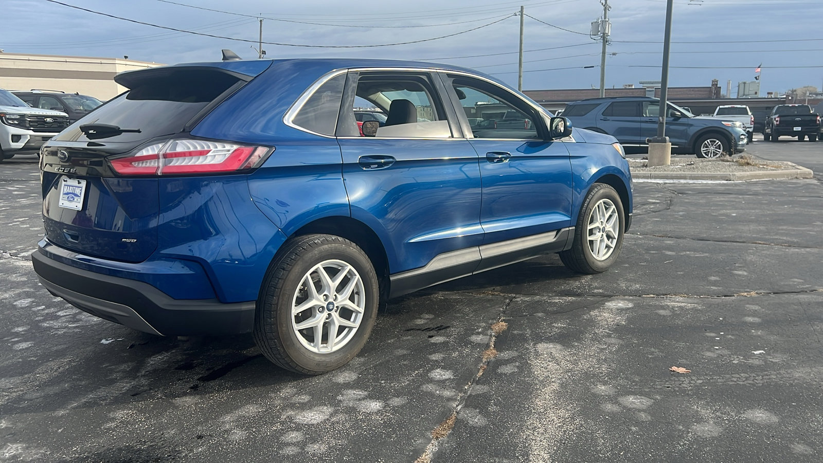 Used 2022 Ford Edge SEL w/ Convenience Package image 5