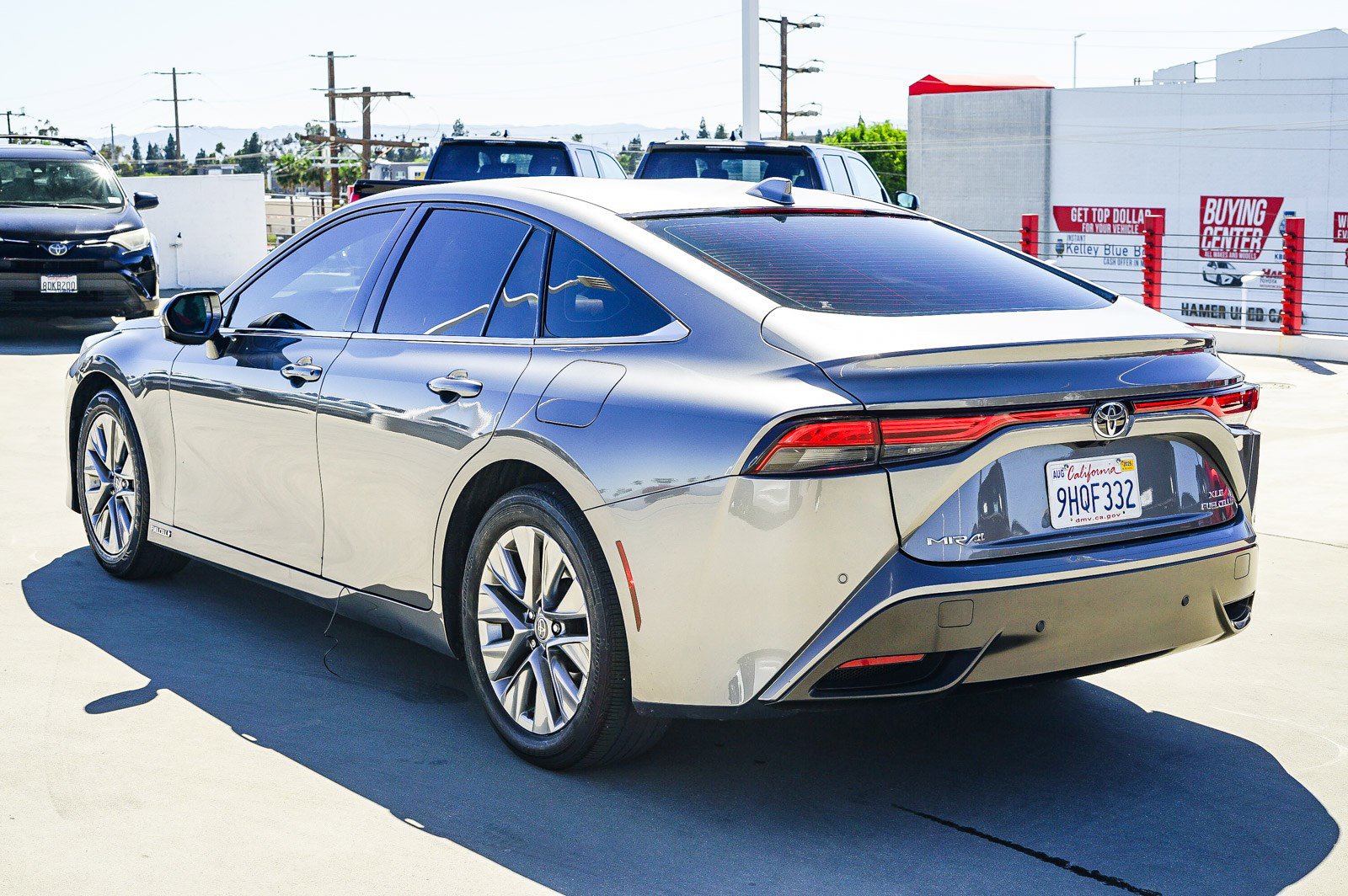 Used 2023 Toyota Mirai XLE w/ Advanced Technology Package image 5