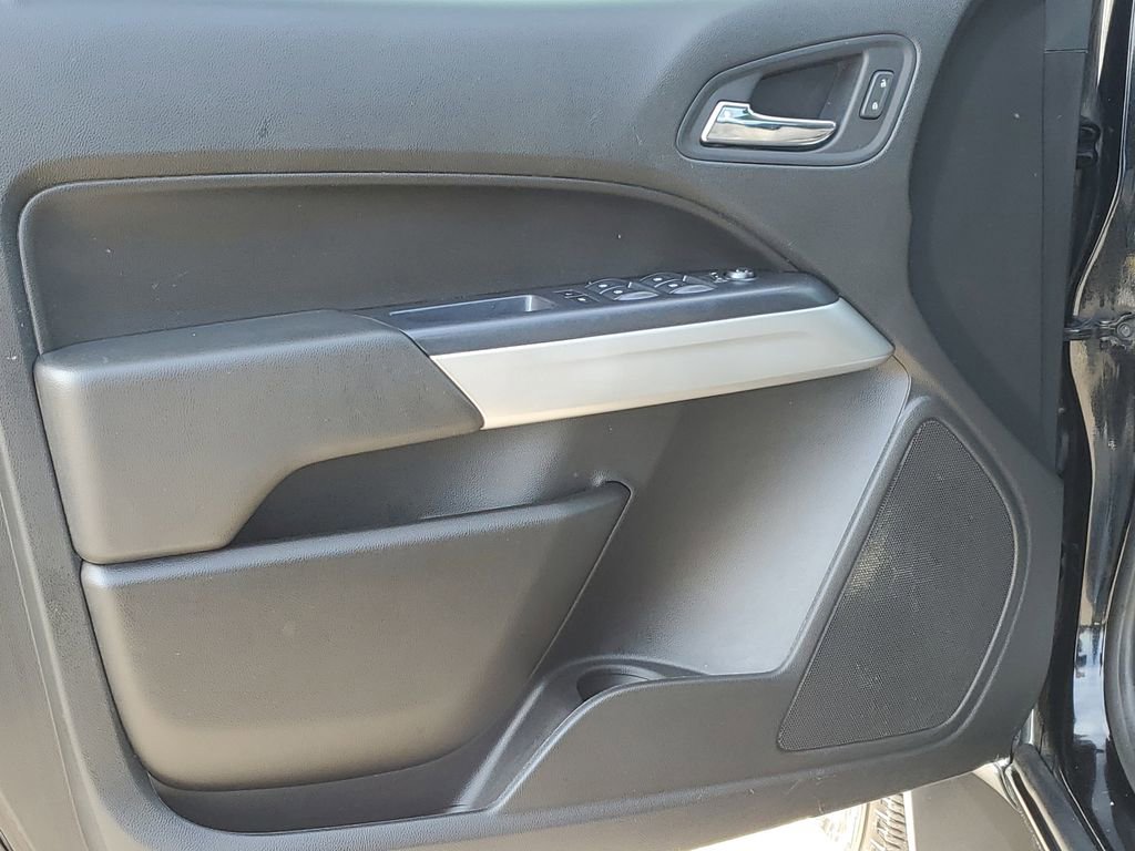 Used 2021 Chevrolet Colorado LT w/ LT Convenience Package image 20