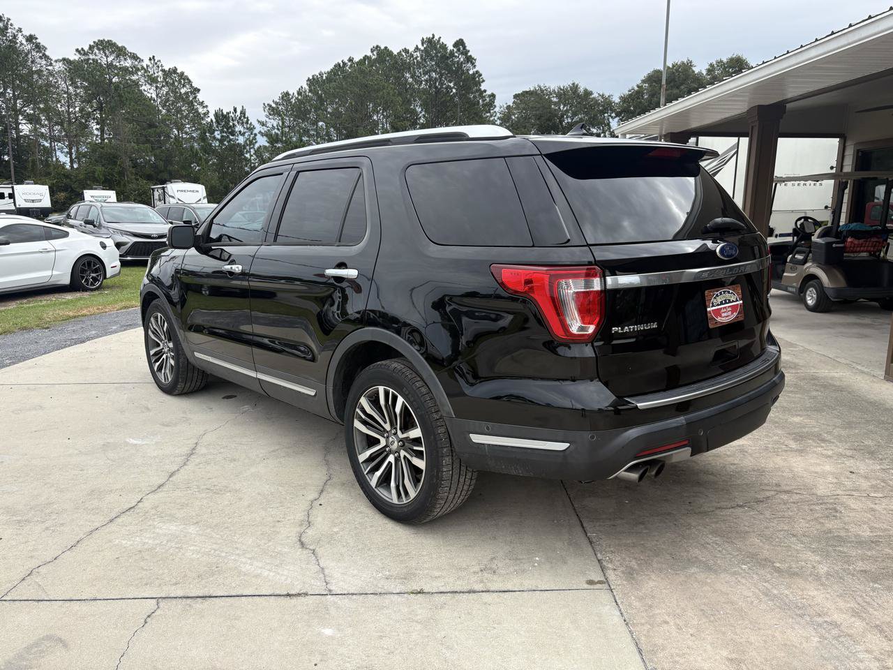 Used 2018 Ford Explorer Platinum AWD/4WD image 7