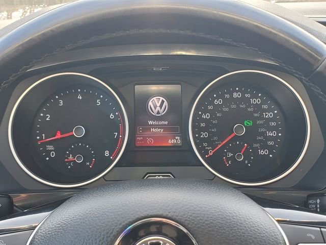 Used 2018 Volkswagen Tiguan SE AWD/4WD image 16