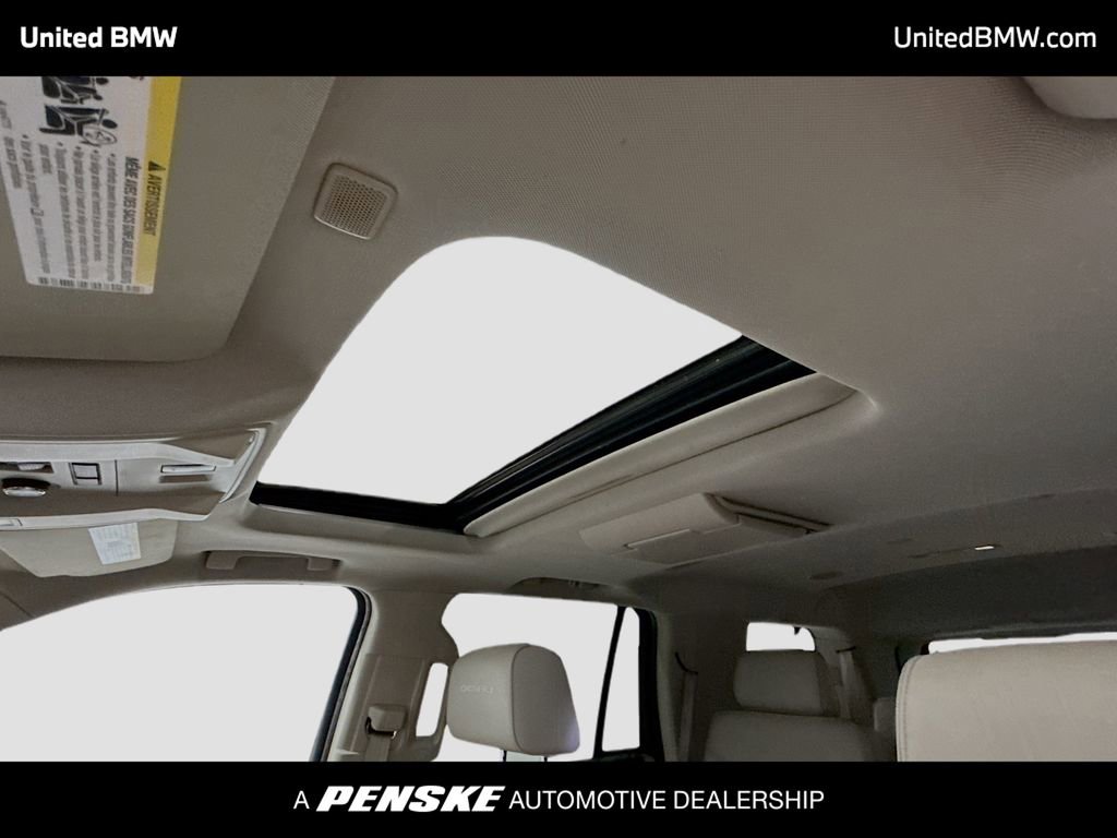 Used 2020 GMC Yukon Denali w/ Denali Ultimate Package image 12
