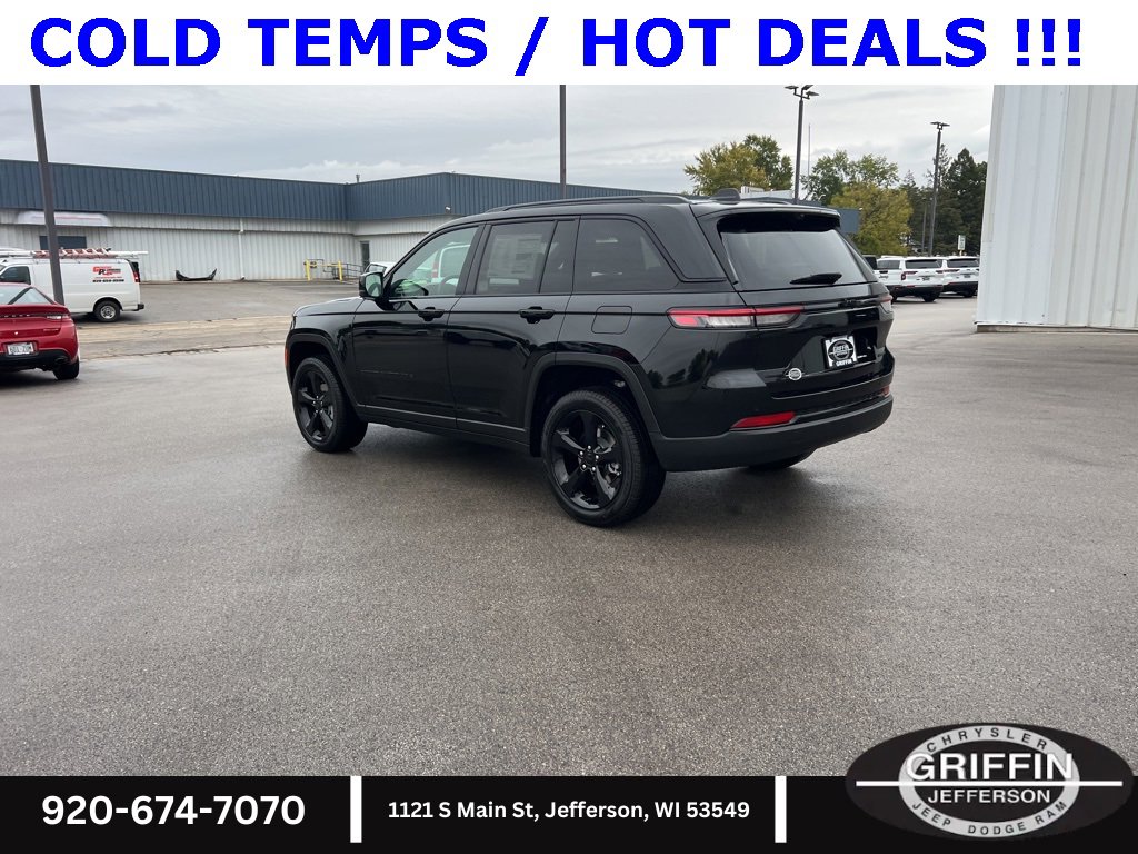 New 2025 Jeep Grand Cherokee Limited w/ Luxury Tech Group II image 16