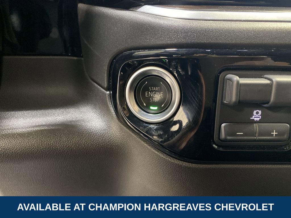 Used 2025 GMC Sierra 1500 SLT image 22