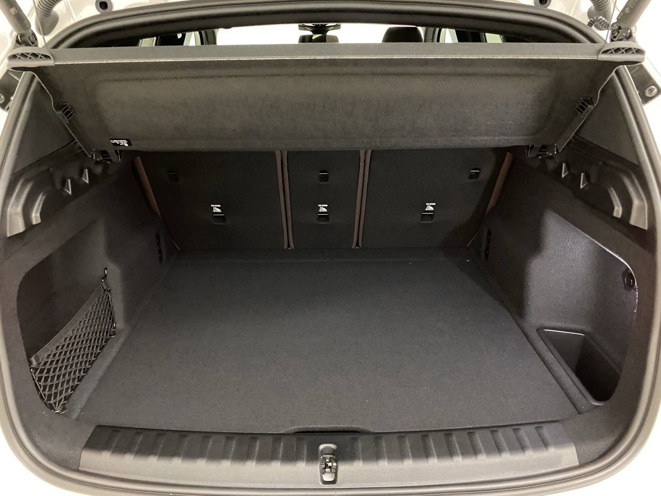 Used 2025 BMW X1 xDrive28i w/ Technology Package image 30