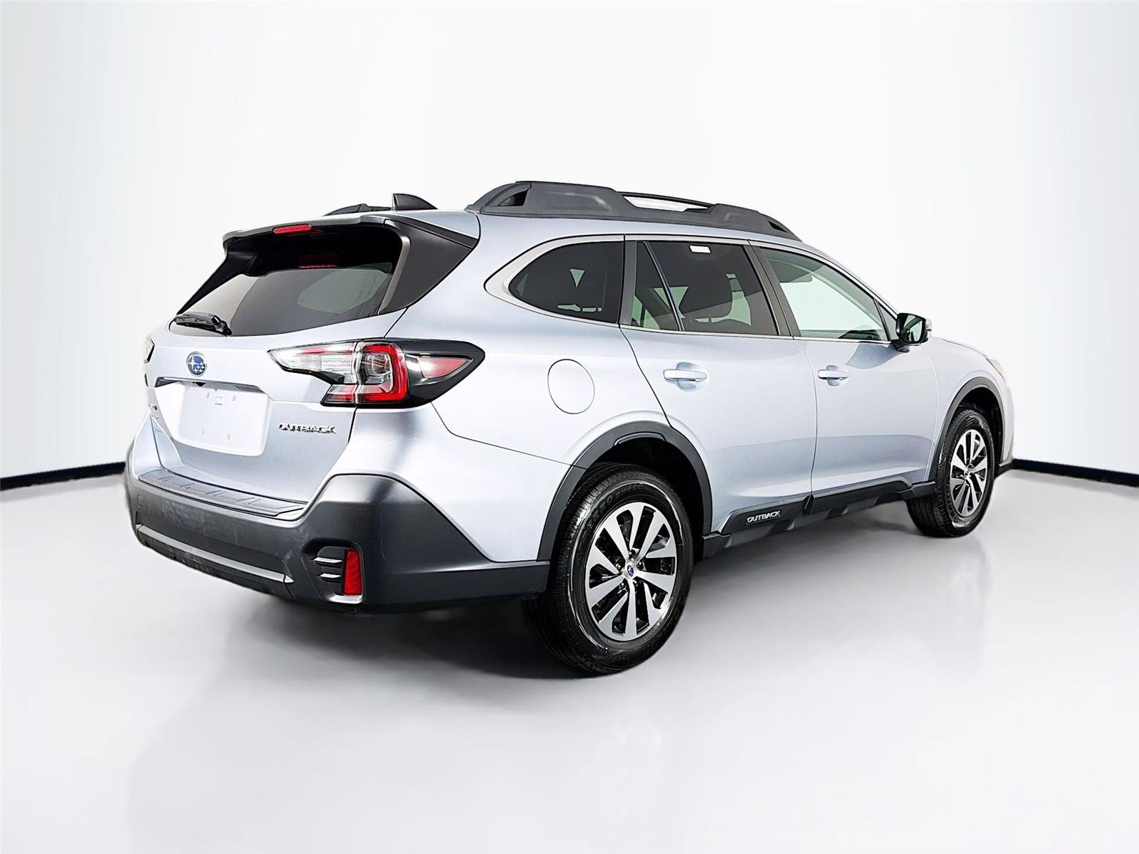 Used 2021 Subaru Outback Premium w/ Popular Package #1 AWD/4WD image 7
