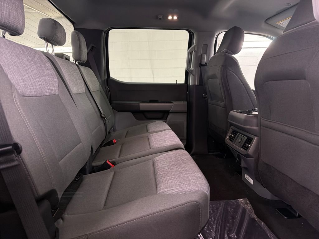 New 2026 Ford F250 XLT image 27