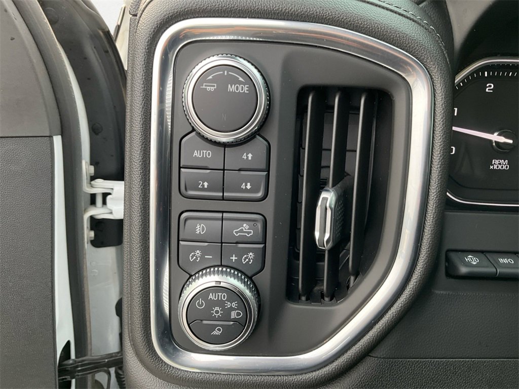 Used 2021 GMC Sierra 2500 Denali w/ Denali Ultimate Package image 11