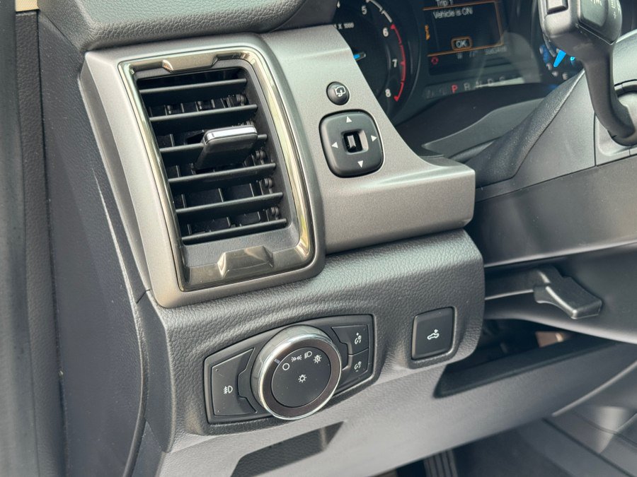 Used 2019 Ford Ranger XLT w/ Equipment Group 302A Luxury AWD/4WD image 30