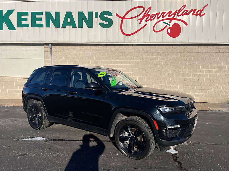 Used 2023 Jeep Grand Cherokee Limited w/ Luxury Tech Group II