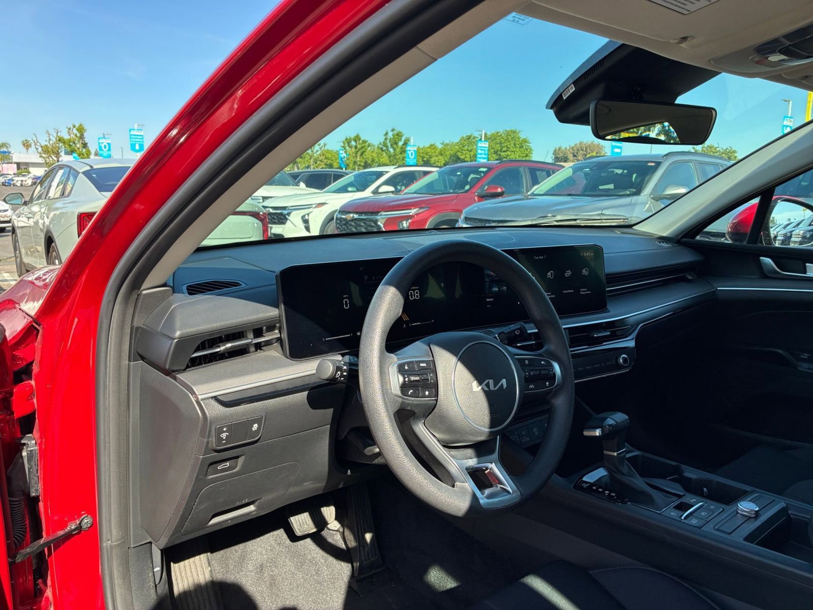 Used 2025 Kia K5 LXS image 33