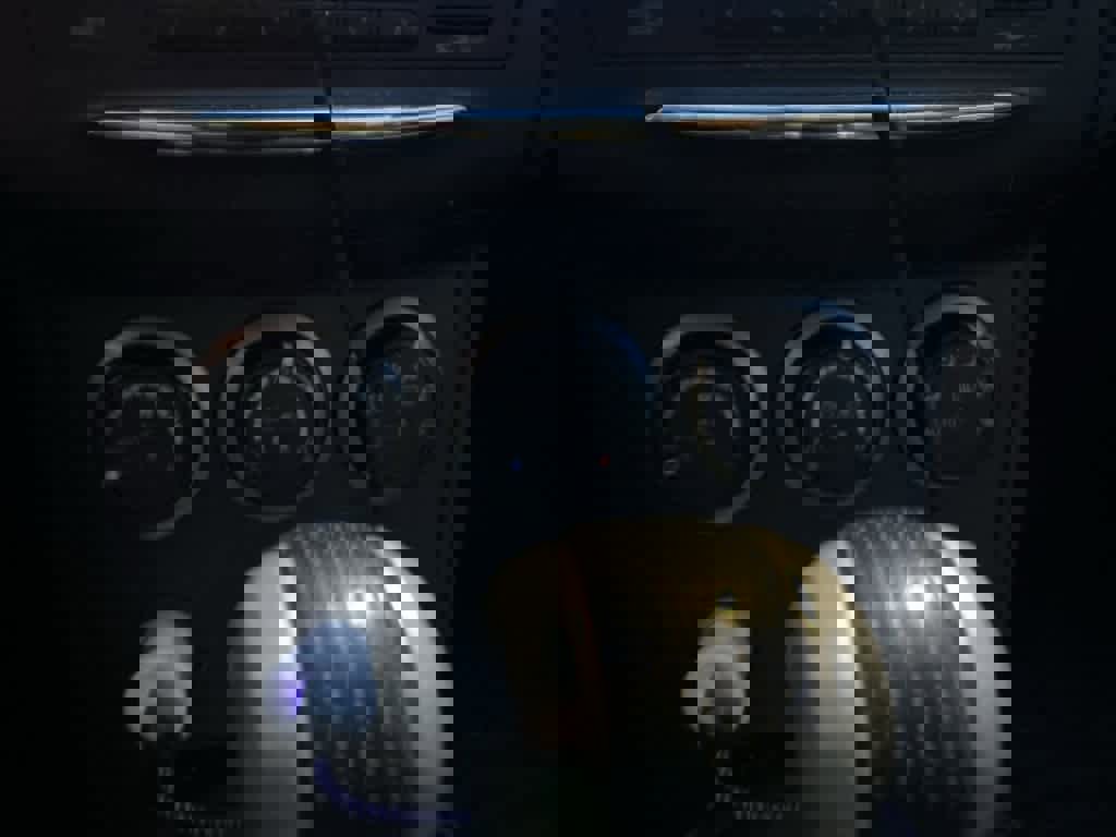 Used 2011 Nissan Rogue SV w/ SL Pkg image 23