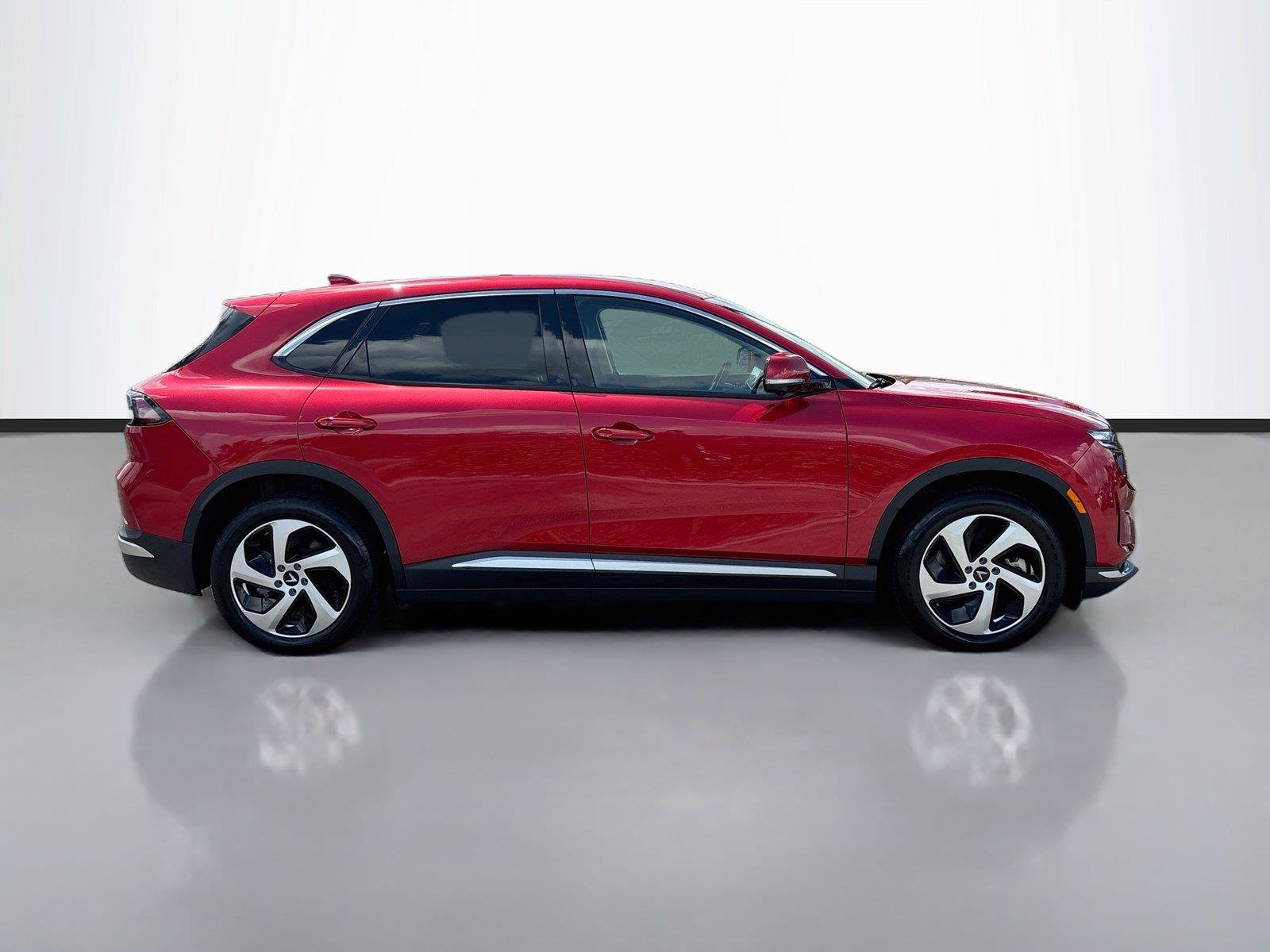 New 2027 VinFast VF 8 Eco AWD/4WD image 8