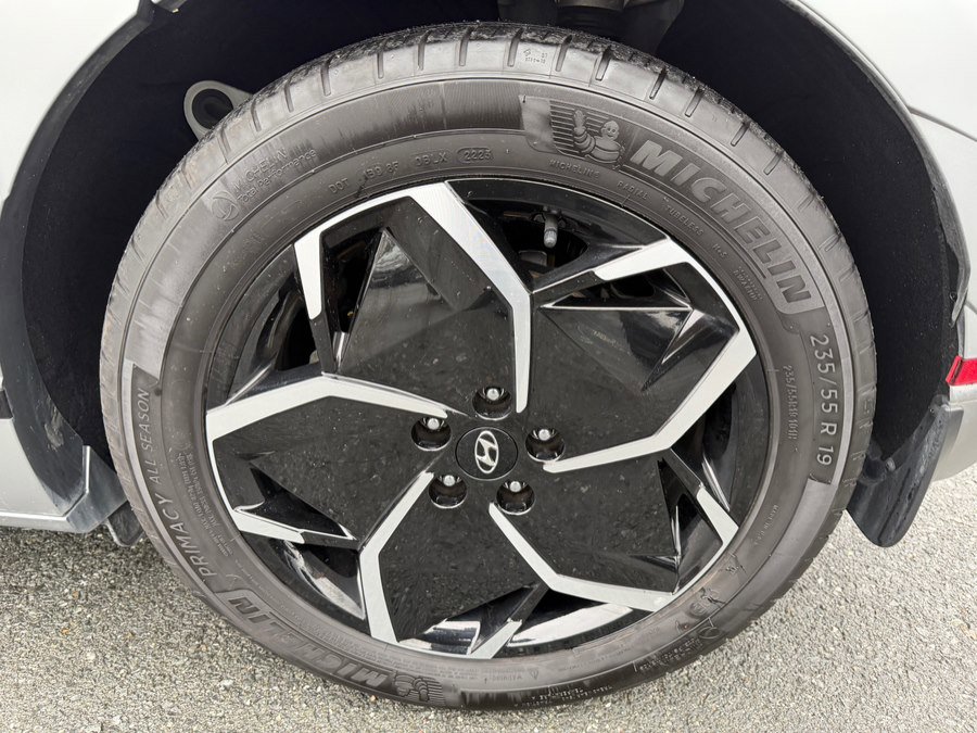 Used 2024 Hyundai Ioniq 5 Limited image 62