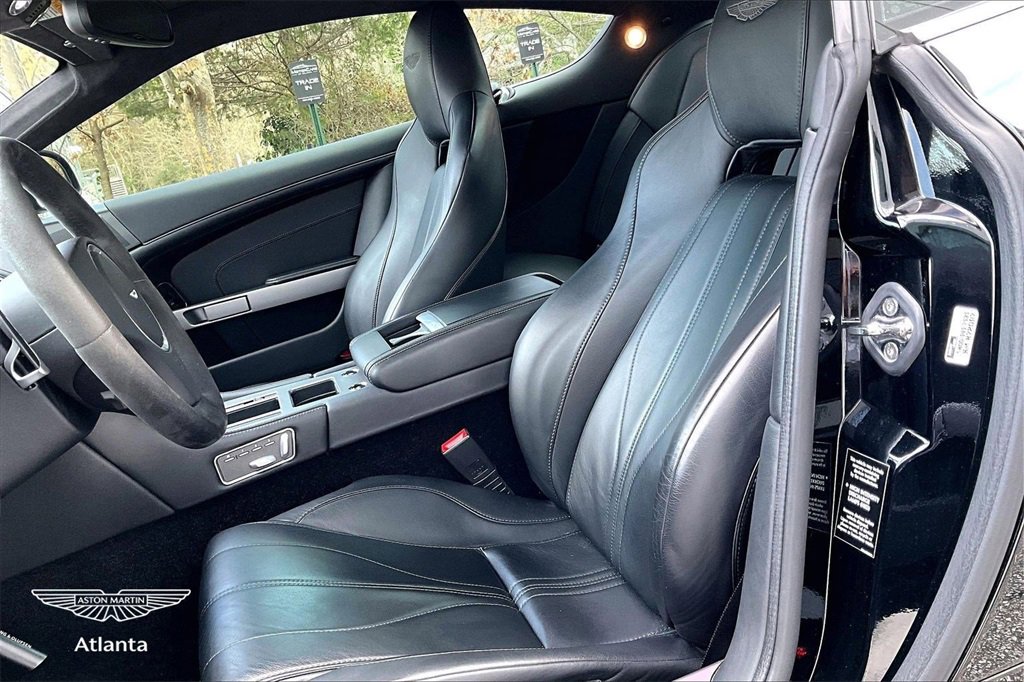 Used 2015 Aston Martin DB9 image 19