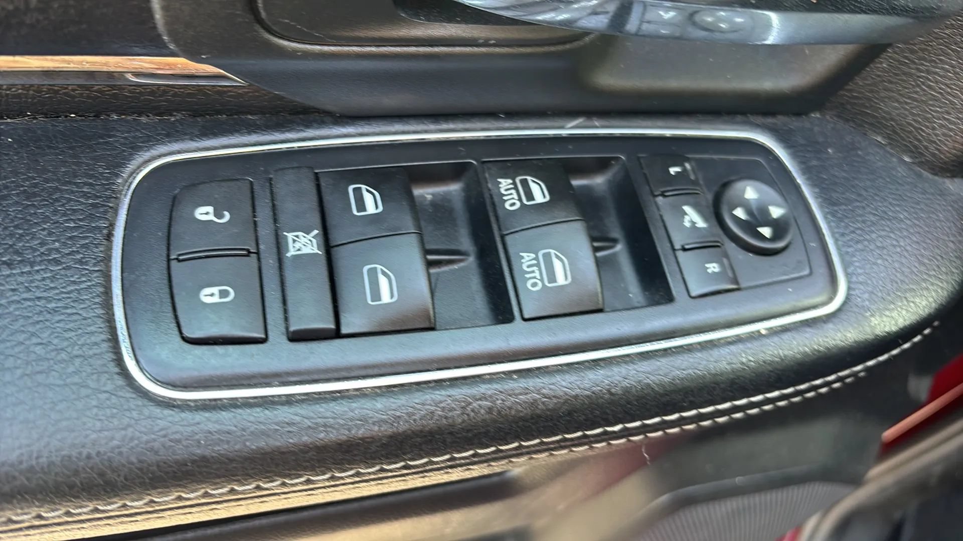 Used 2016 RAM 1500 Sport w/ Sport Premium Group AWD/4WD image 19