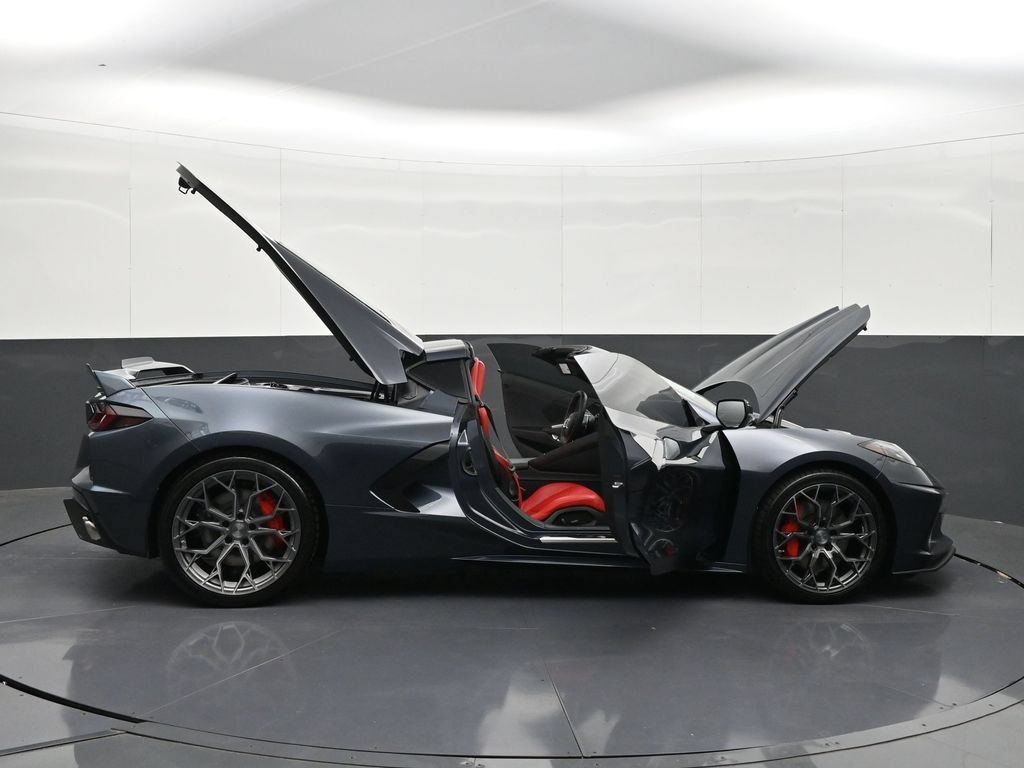 Certified 2021 Chevrolet Corvette Stingray Coupe w/ Z51 Performance Package RWD image 43
