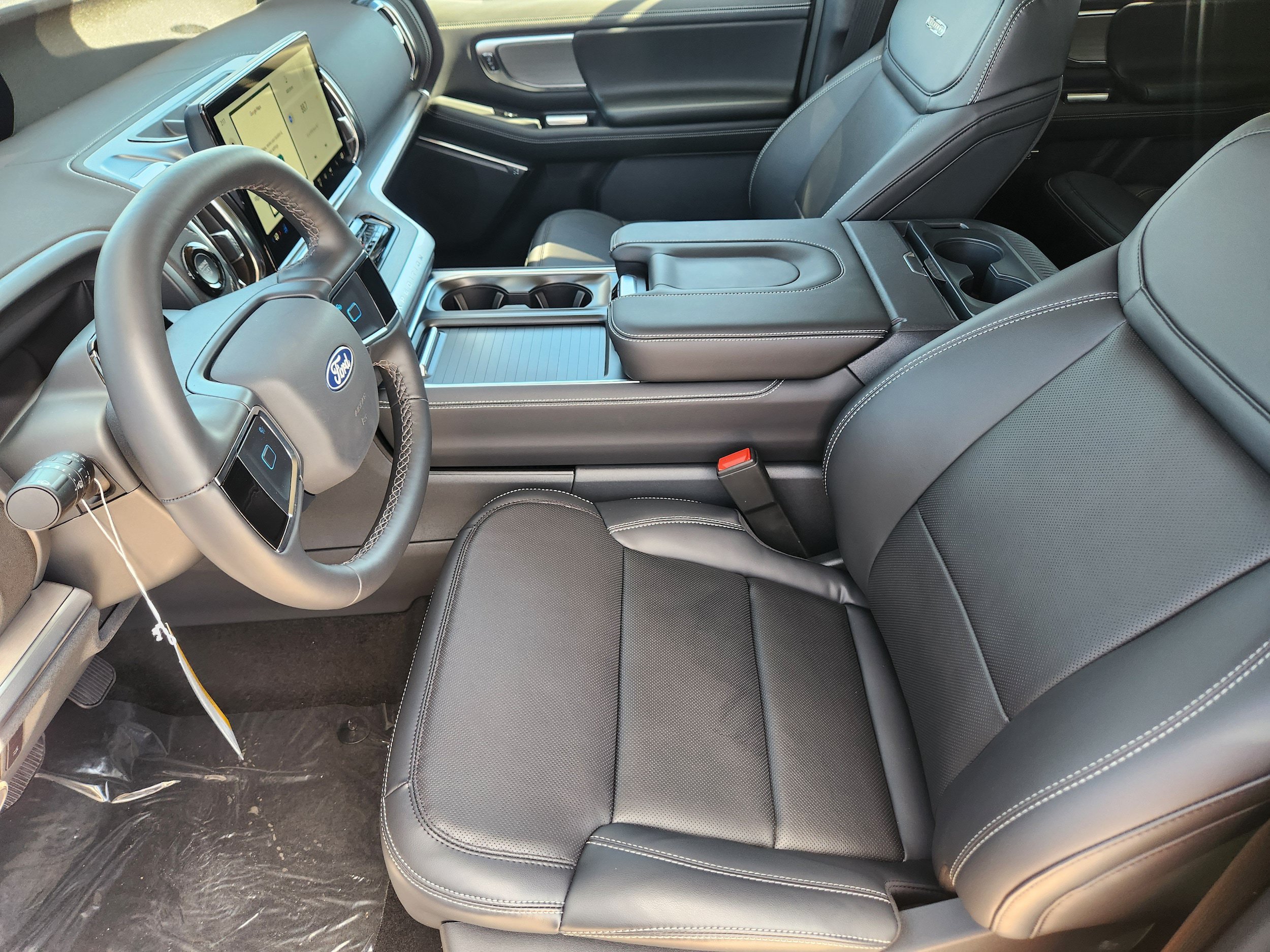 New 2027 Ford Expedition Max Platinum w/ Driver's Package AWD/4WD image 9