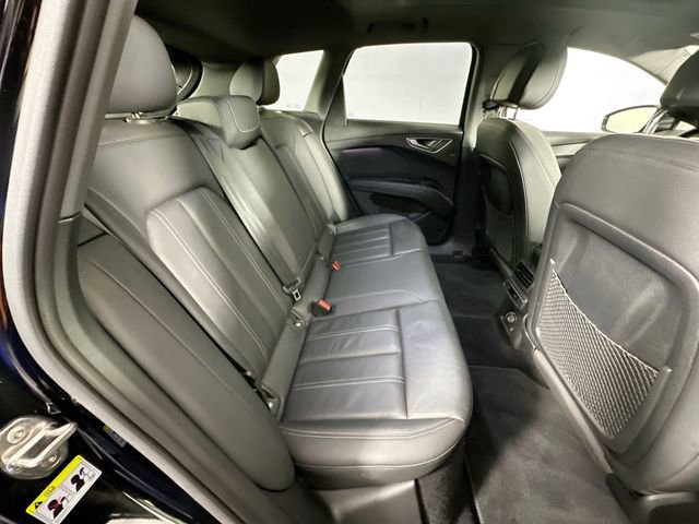 Used 2023 Audi Q4 e-tron Prestige image 28